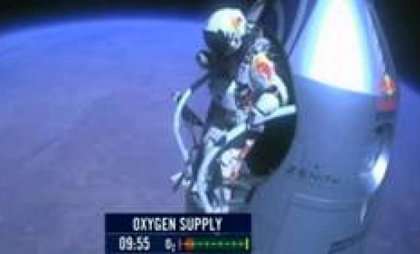 screenshot of Felix Baumgartner's skydive
